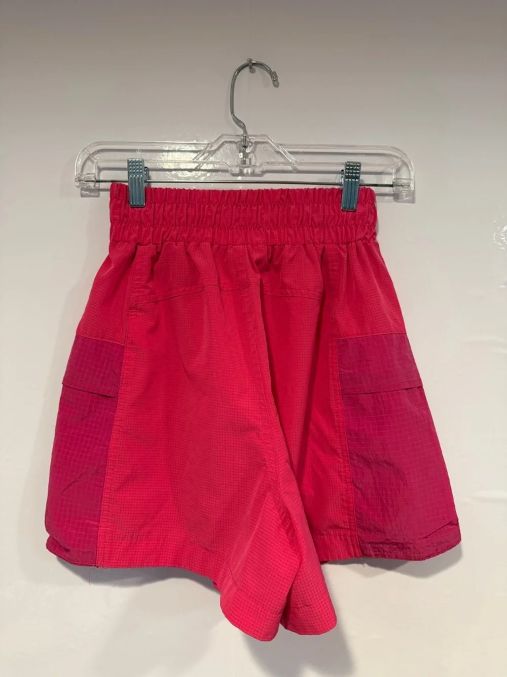 New In pink cargo boutique shorts